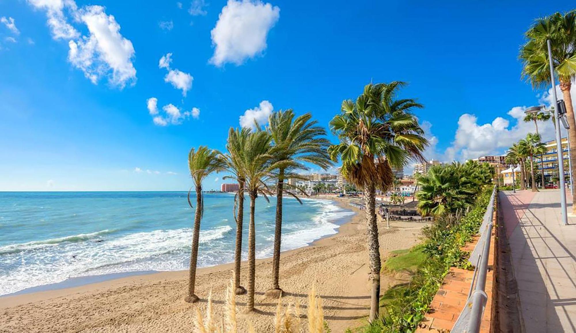 Skysea Benalmadena Puerto Marina Apartment Екстериор снимка