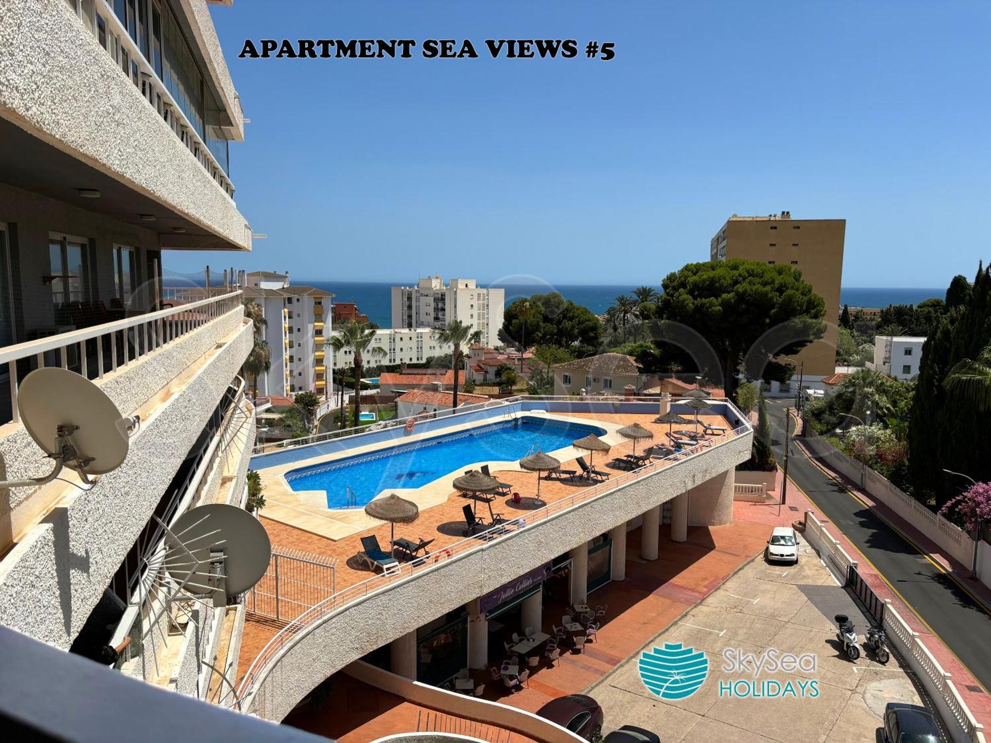 Skysea Benalmadena Puerto Marina Apartment Екстериор снимка