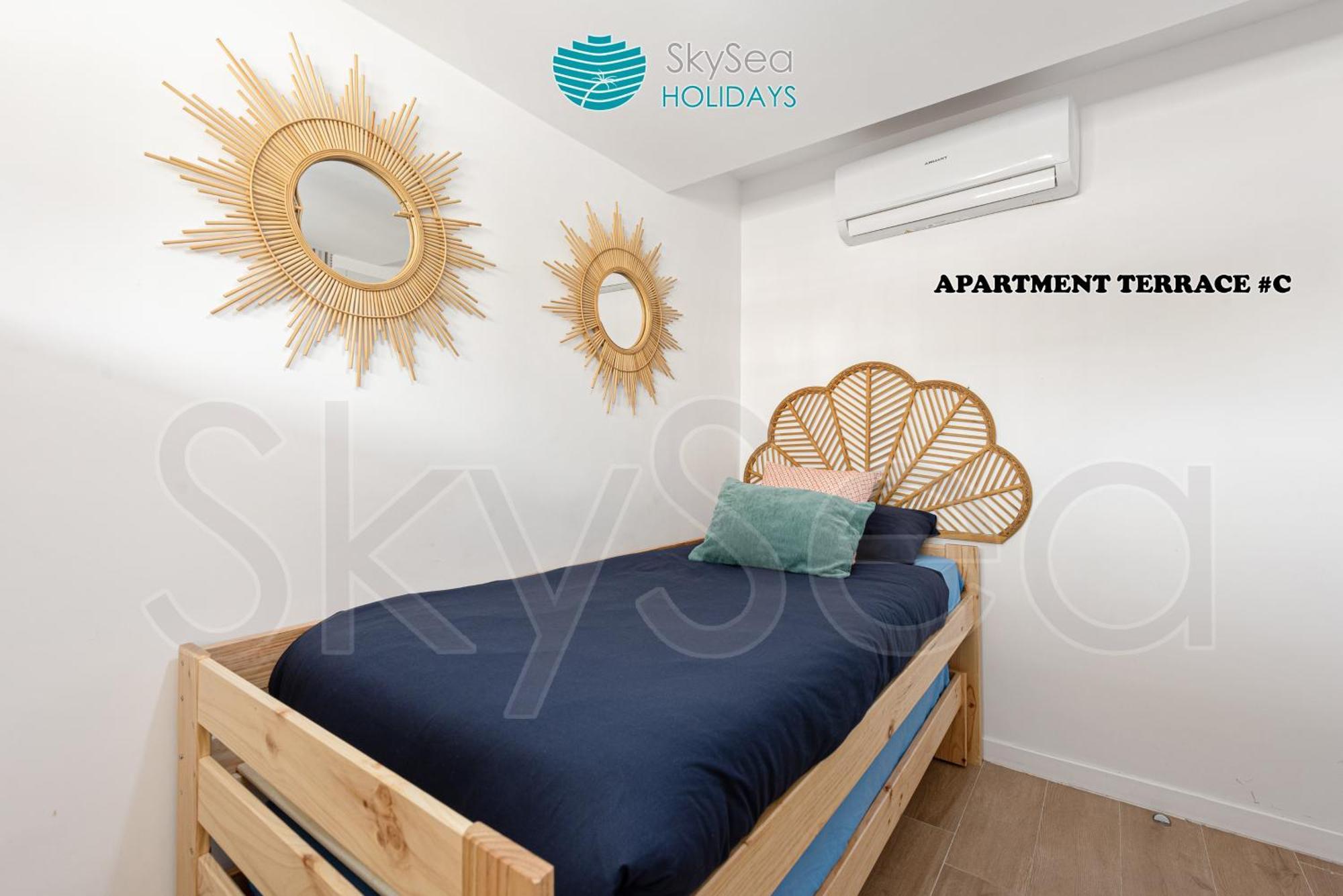 Skysea Benalmadena Puerto Marina Apartment Екстериор снимка