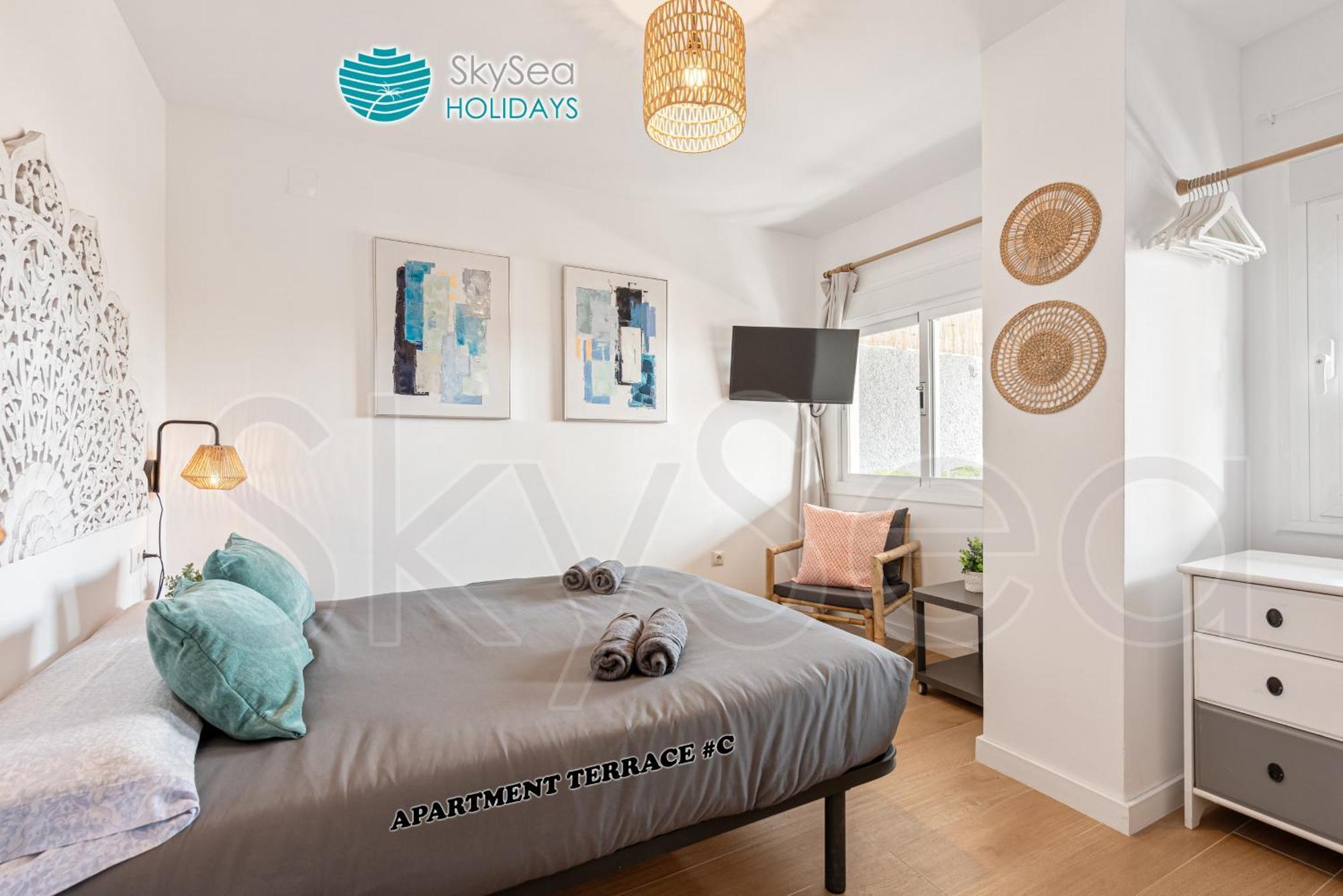 Skysea Benalmadena Puerto Marina Apartment Екстериор снимка