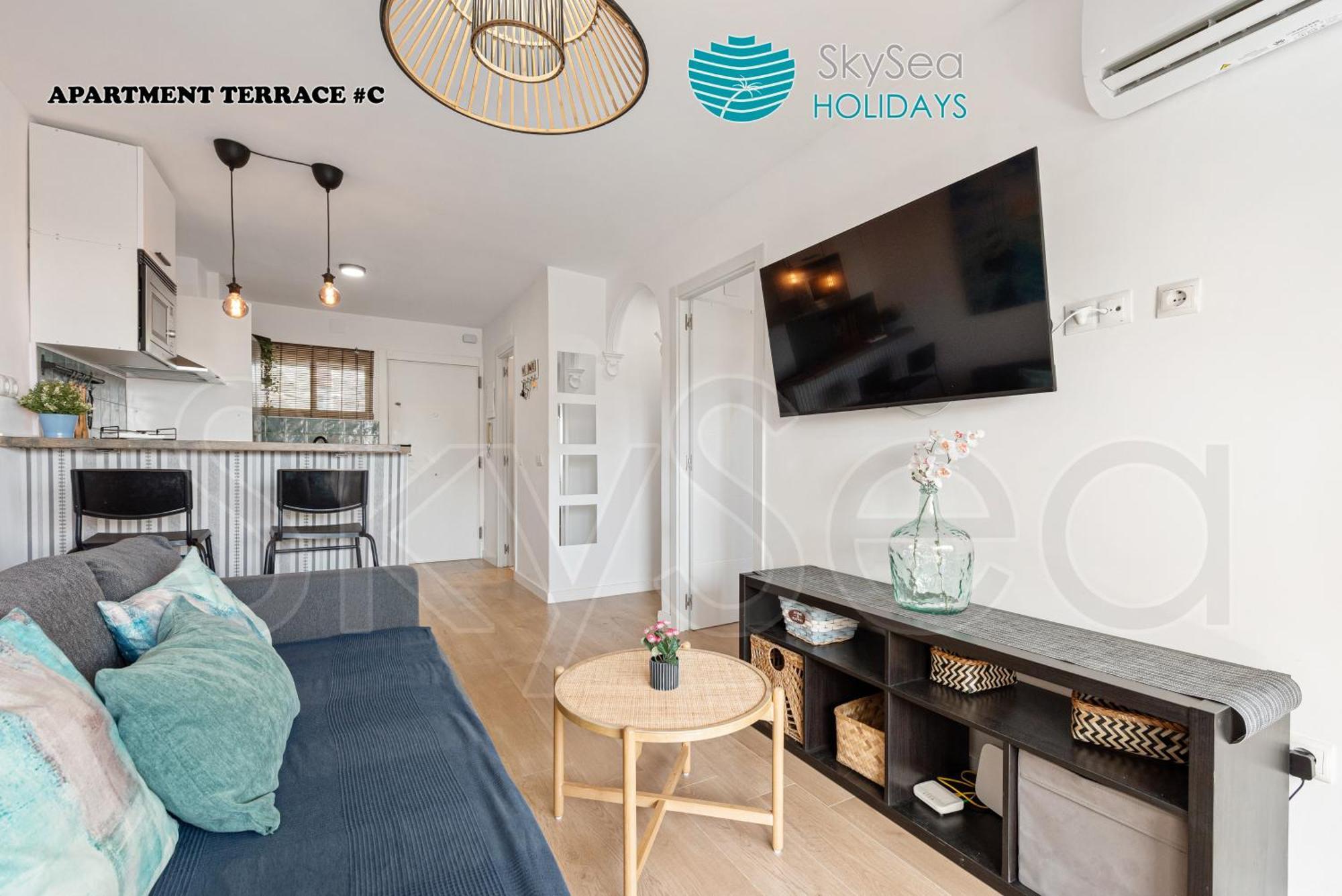 Skysea Benalmadena Puerto Marina Apartment Екстериор снимка