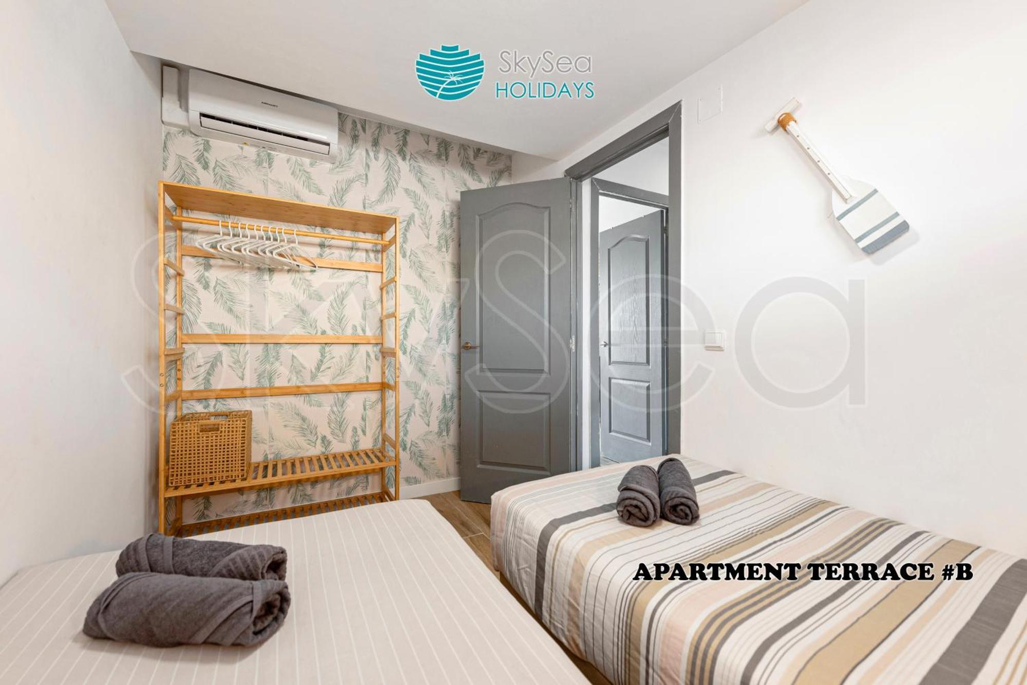 Skysea Benalmadena Puerto Marina Apartment Екстериор снимка